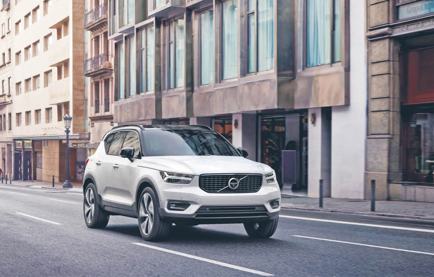 Bąk: Volvo? Stoi na dziale z butami [MOTOFELIETON]