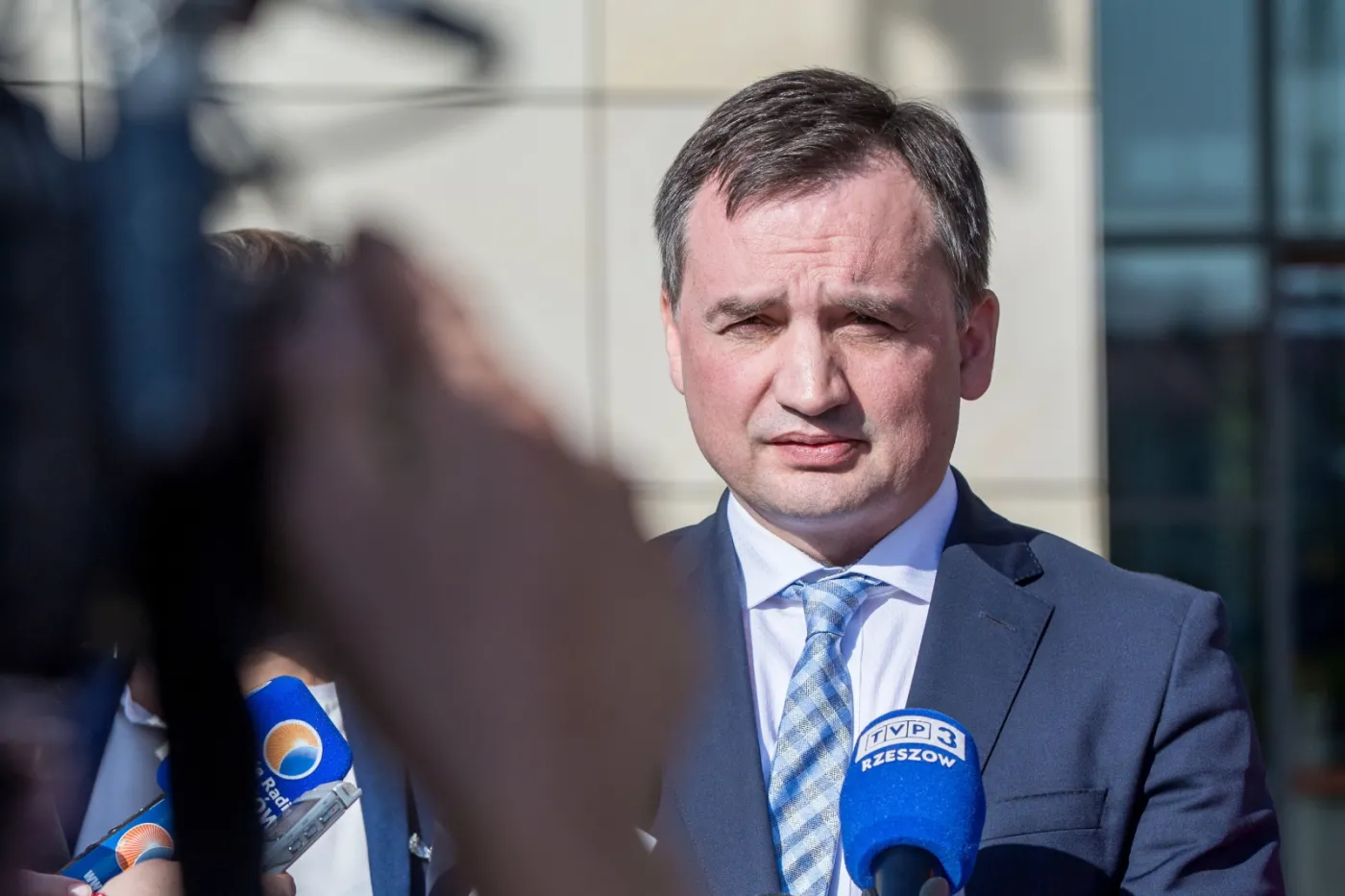 Wniosek Ziobry do TK to pierwszy krok do wyjścia z Unii? "Nie ma żadnego planu Polexitu"