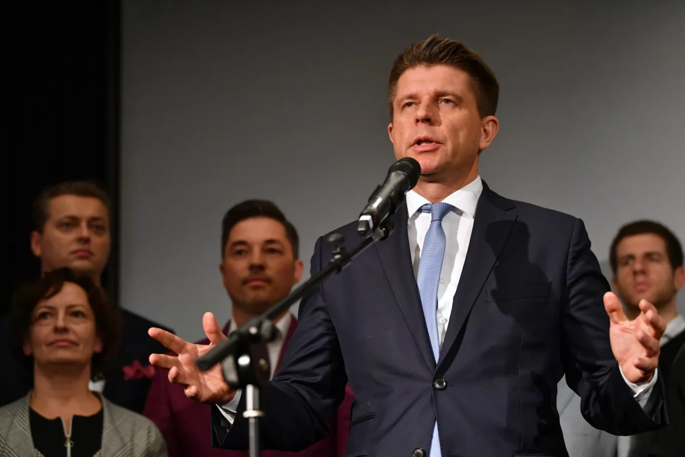 Petru powraca. Wraz z Joanną Scheuring-Wielgus powołuje partię Teraz!