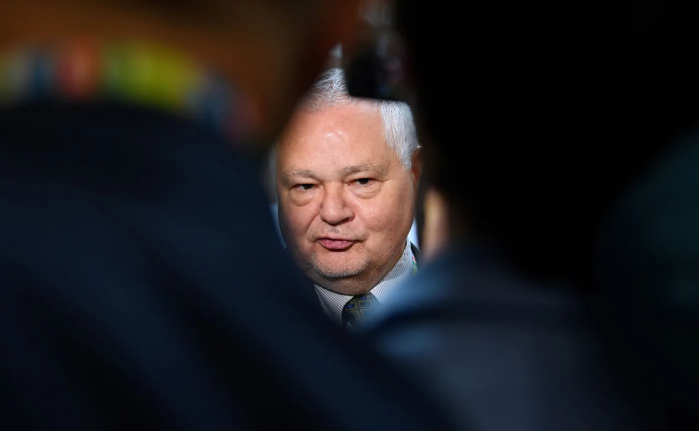 Sasin: Nie ma faktów, które nakazywałyby rozważać dymisję prezesa NBP