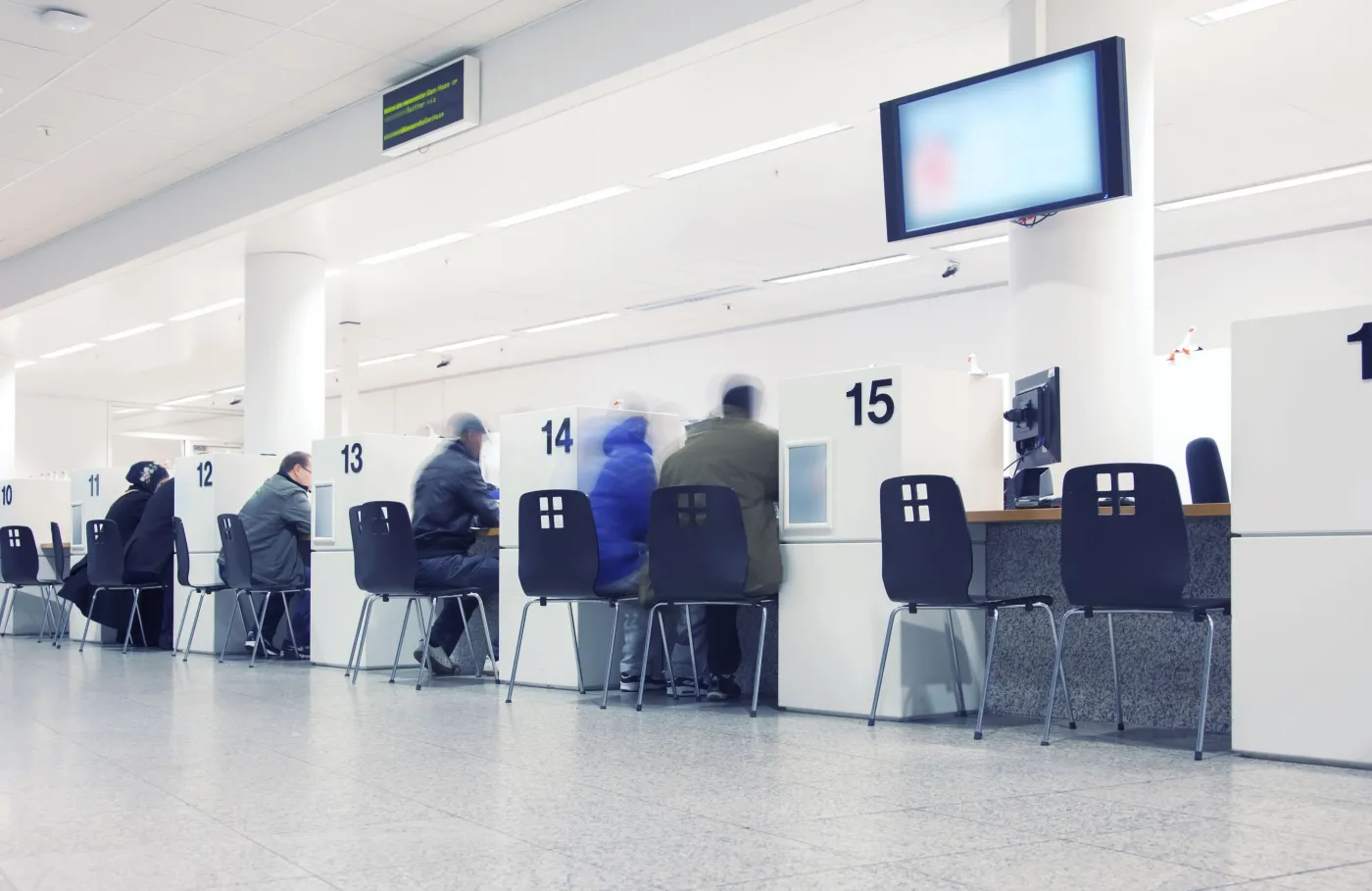 Tarcze antykryzysowe stały się lekiem, który zadziałał doraźnie