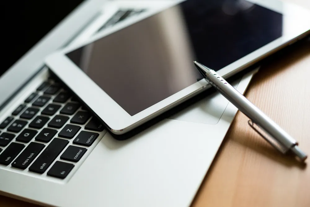 Czy potrzebne są regulacje ws. zarządzania treściami w internecie?