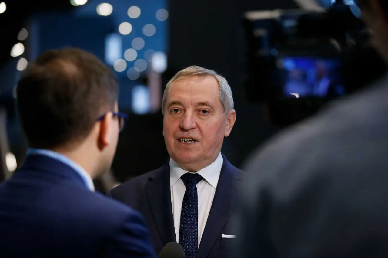 Kowalczyk kandydatem na nowego ministra finansów? "Takiej opcji nie biorę pod uwagę"