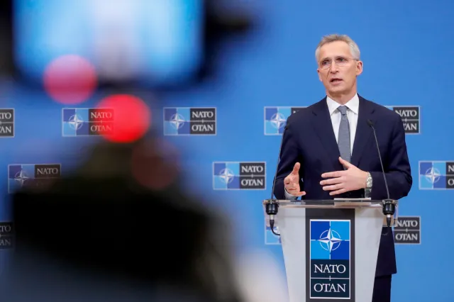 Stoltenberg: Obecny kryzys pokazuje, jak ważne jest inwestowanie w obronność