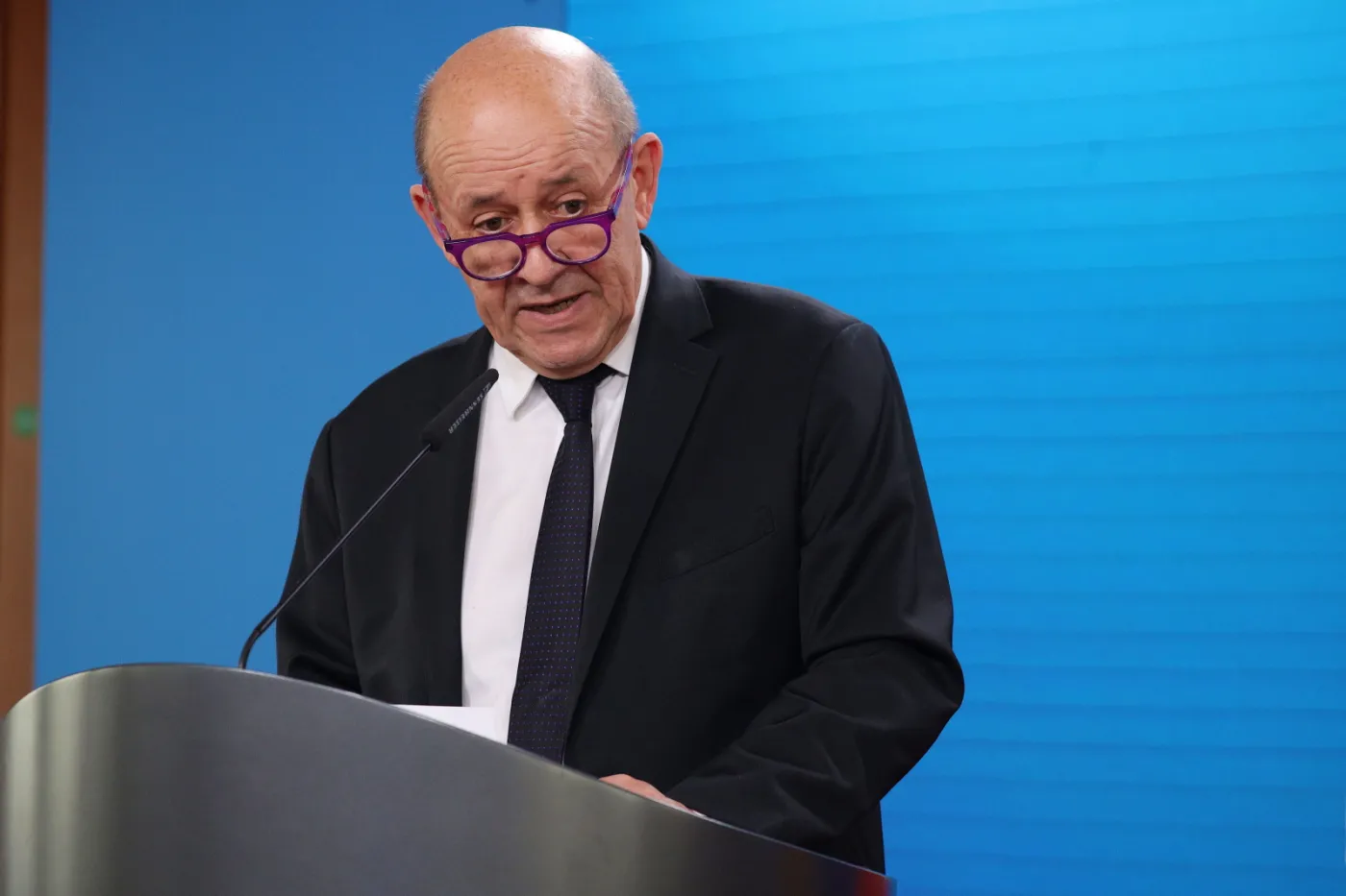 Francuski minister spraw zagranicznych do Putina: Też mamy broń nuklearną