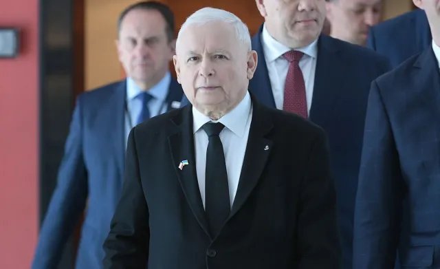 Kaczyński: Konieczne jest uderzenie w to, co Moskwę zaboli, czyli ropę i porty