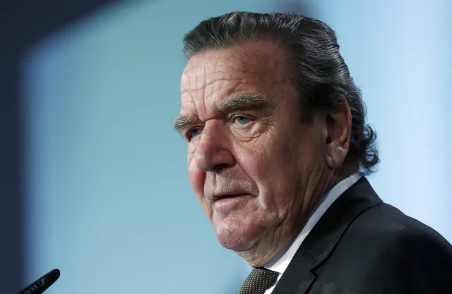 Media: Schroeder wyrządził nieodwracalne szkody zarówno sobie, jaki i całym Niemcom