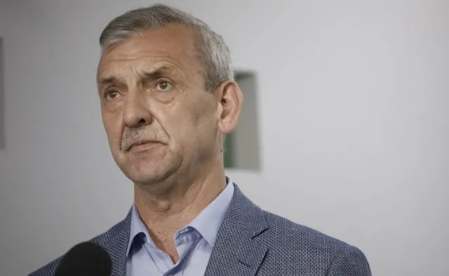 Broniarz: Szef MEiN bagatelizuje fakt, że brakuje nauczycieli