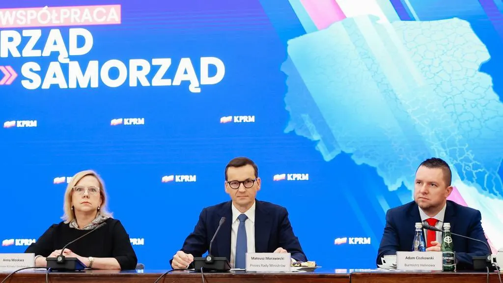 Premier: Dziś zaprezentujemy szczegóły zamrożenia do pewnego poziomu wzrostu cen energii elektrycznej