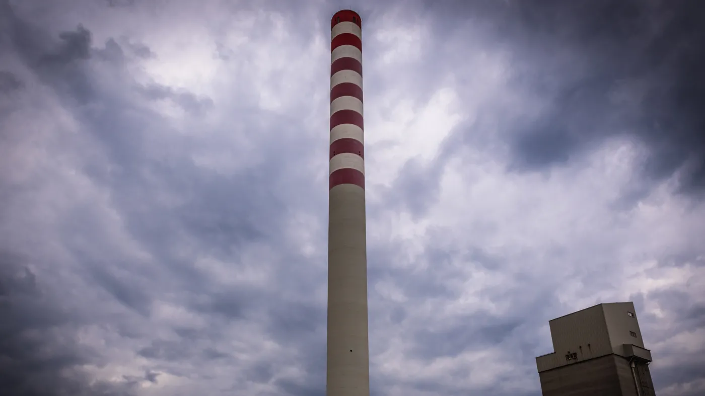 Brakuje rąk do pracy w przemyśle. Aż 75 proc. firm ma problem ze znalezieniem pracowników