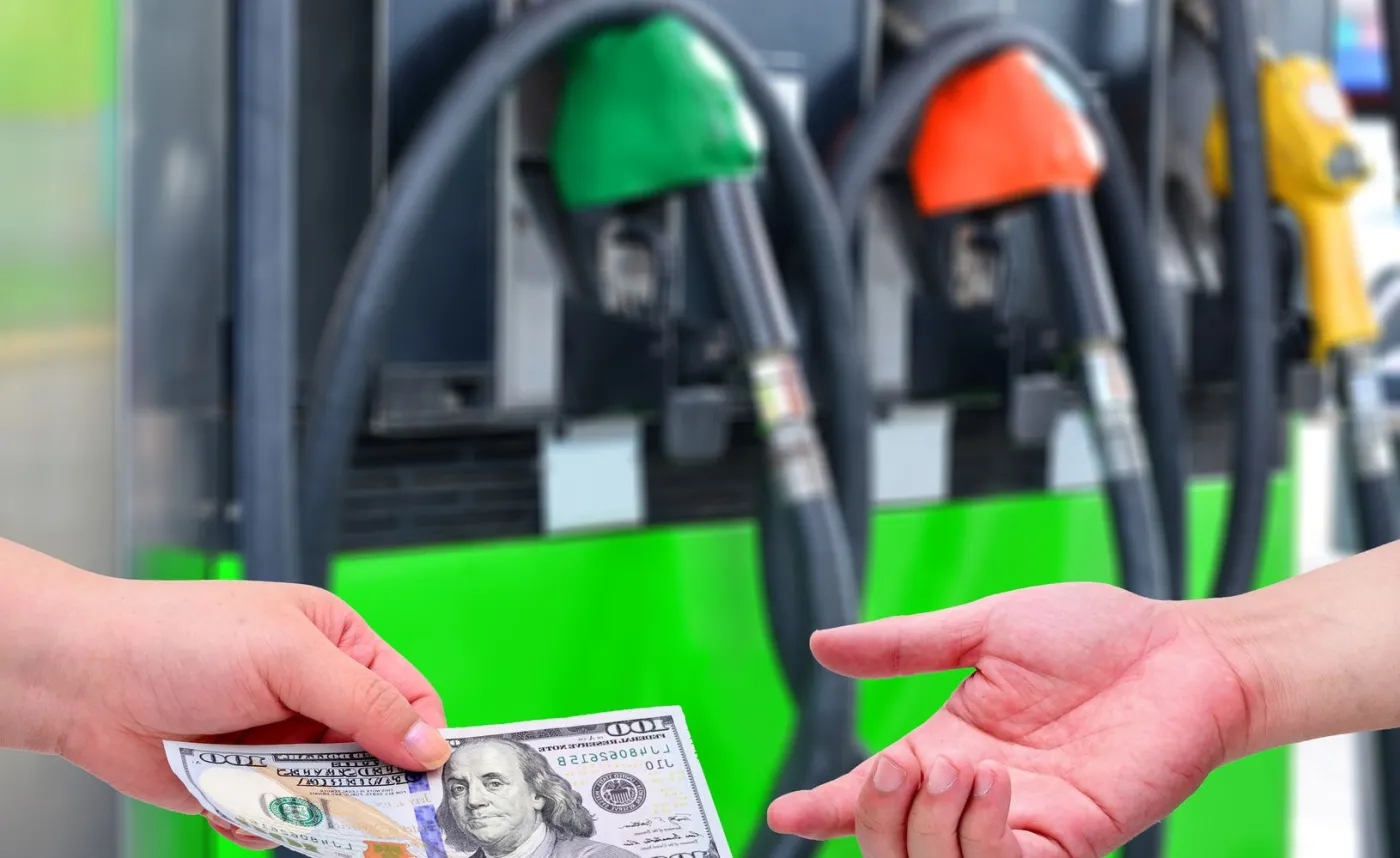 Amerykanie mają dość? Trump obwiniany za drożyznę na stacjach