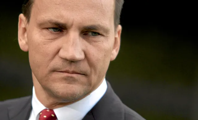 Sikorski: Jeśli Zachód nie słuchał wcześniej Europy Środkowej, niech posłucha teraz