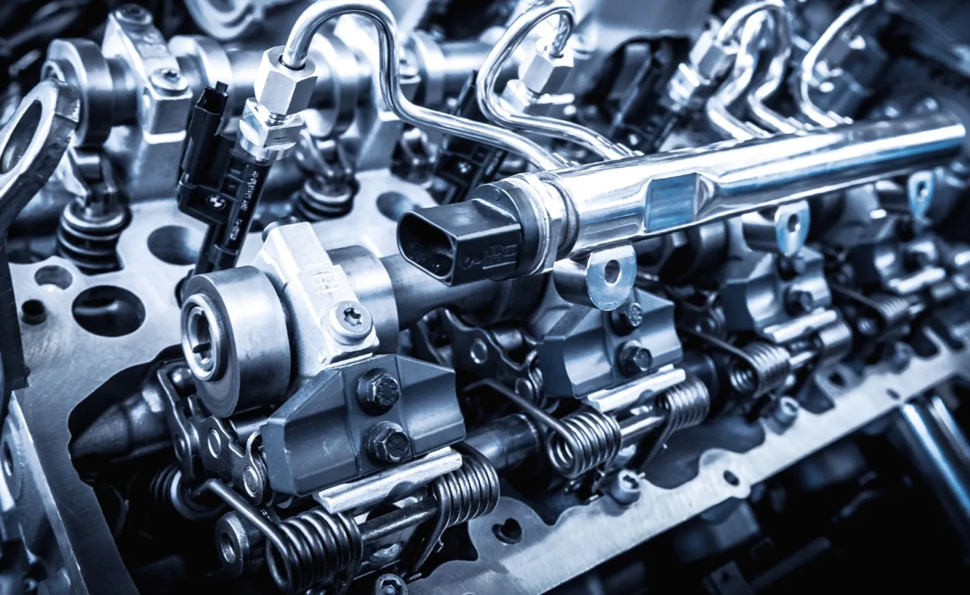 Zakaz sprzedaży aut spalinowych? 9 krajów Unii chce od KE ustalenia konkretnej daty