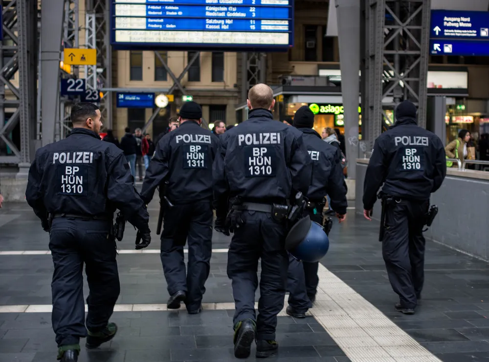 Rasizm w policji to bzdura. Ustawa antydyskryminacyjna oznacza katastrofę [WYWIAD]