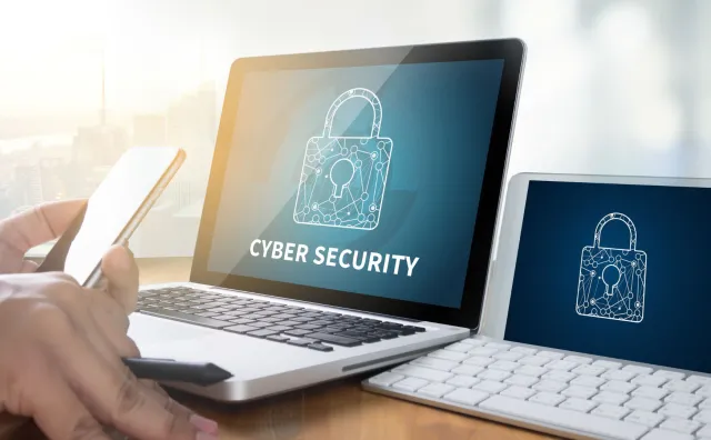 Spece od cyberbezpieczeństwa poszukiwani. Mogą zarabiać, ile chcą