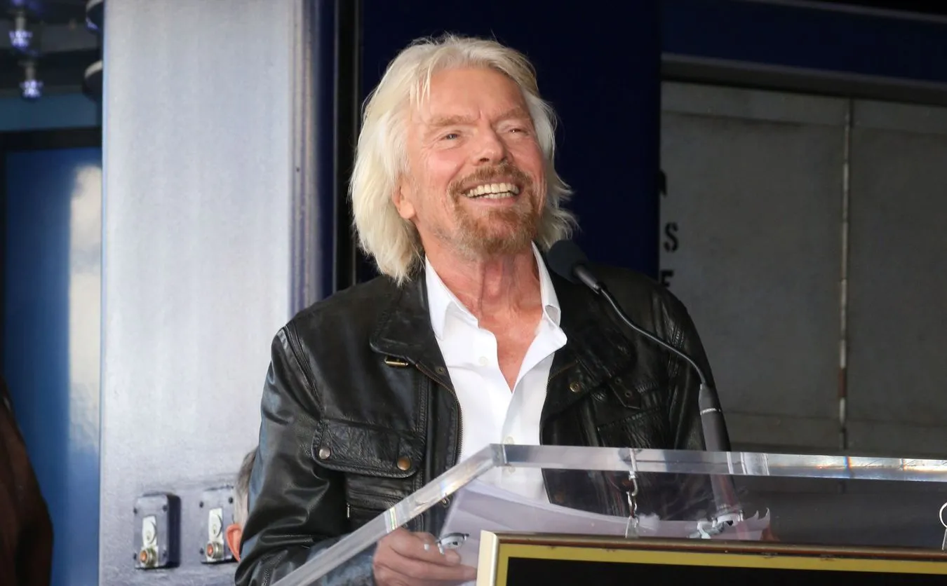 450 tys. dol. za lot w kosmos. Richard Branson oferuje miejsca w swojej rakiecie