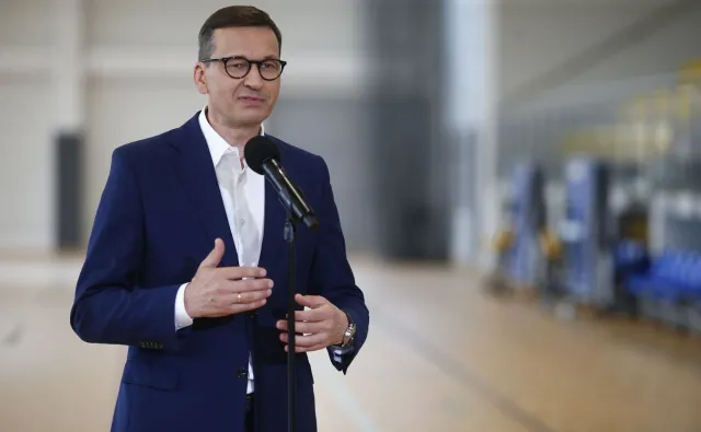Premier: Wprowadzamy stan wyjątkowy na granicy, ale nie zaprzestajemy działań humanitarnych