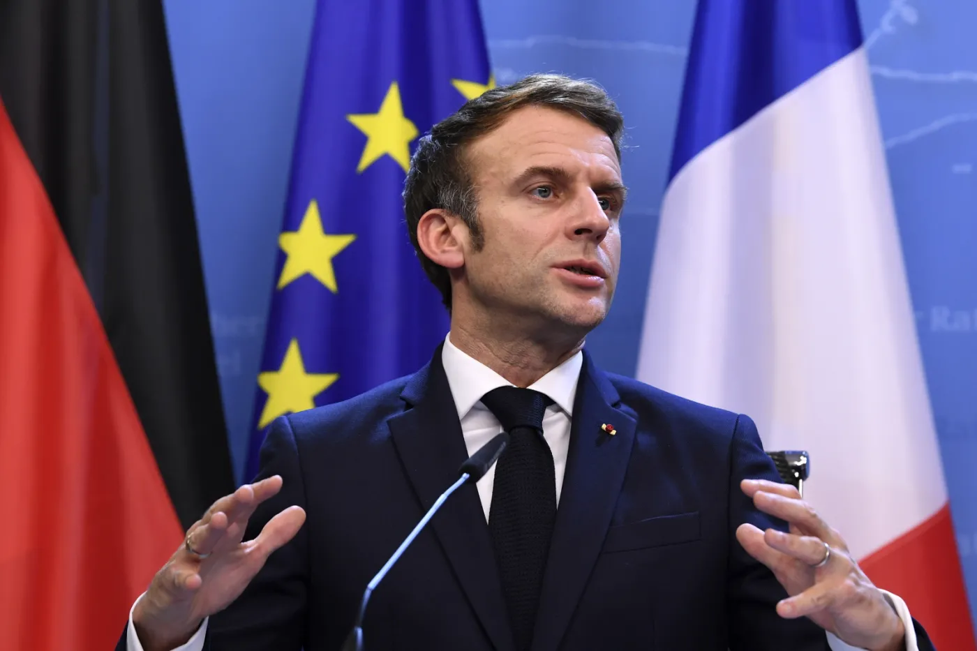 Macron: Będziemy szukać z Niemcami kompromisu ws. "zielonych" dotacji na atom i gaz