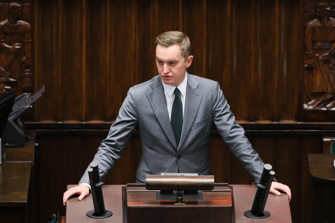 Kaleta: Adam Bodnar już składa hołd lenny Brukseli