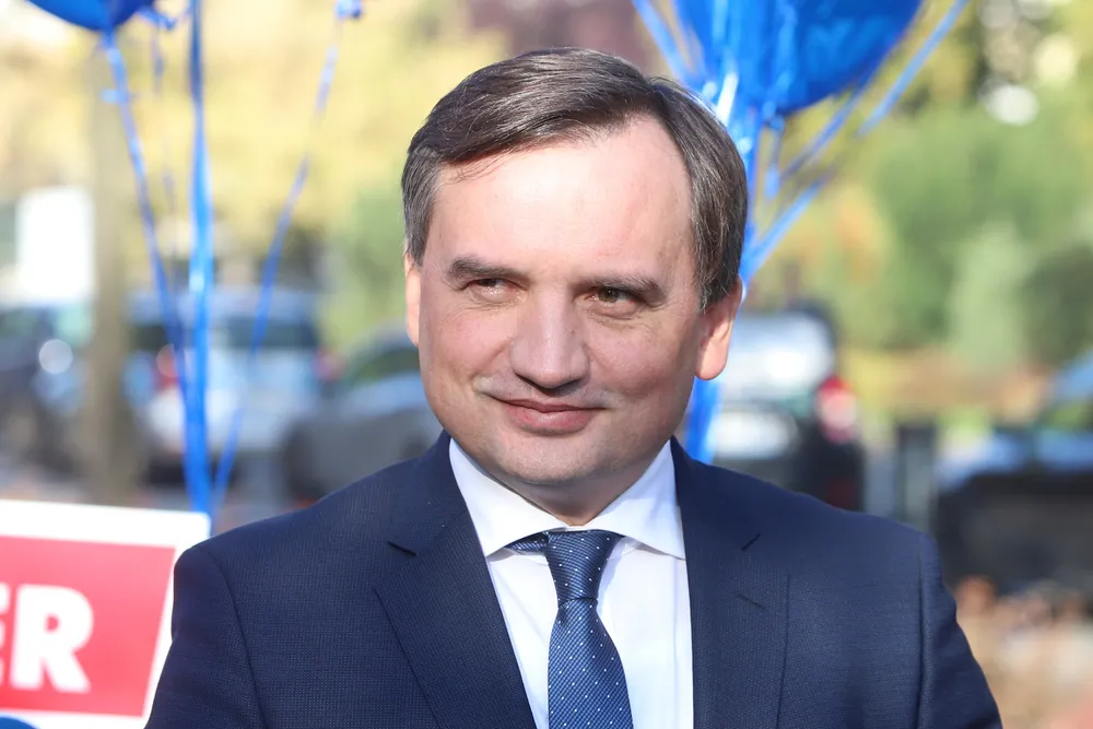 Nie ma pieniędzy na OSP? Niech dzieci giną w wypadkach. Media ujawniają szantaż Ziobry