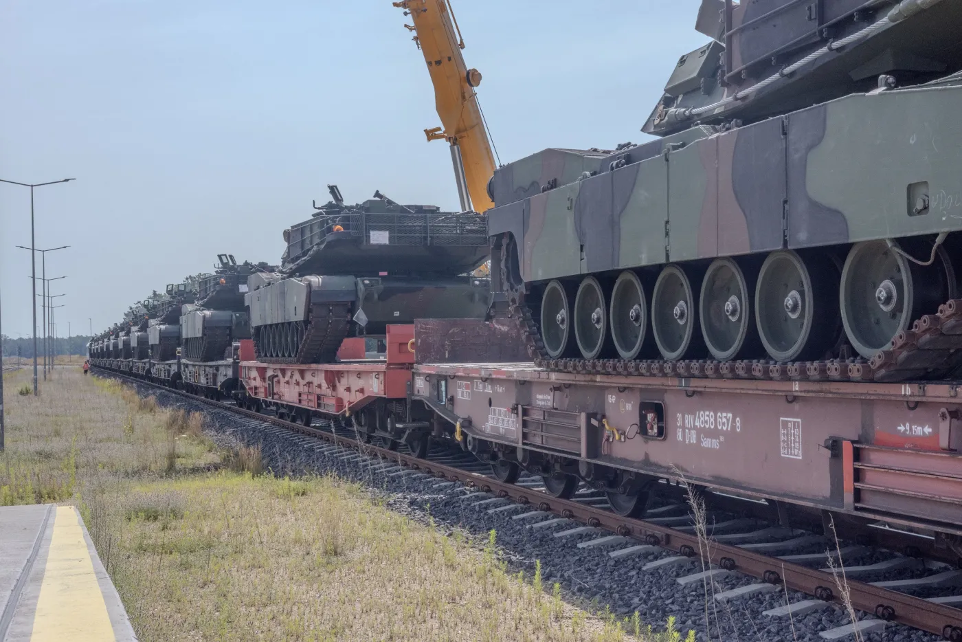 Amerykańskie czołgi M1A2 Abrams w drodze do Powidza