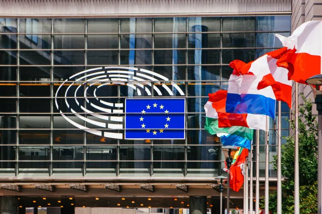 PFR: Polska czeka na zgodę KE na zmianę zasad pomocy dla dużych firm od stycznia 2021 roku