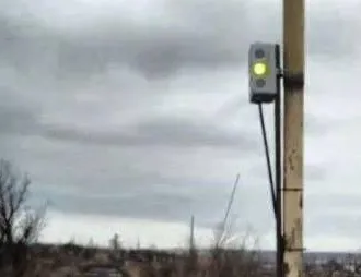 Niezwykłe „sygnalizatory świetlne” ratują życie na froncie. Polskim żołnierzom także by się przydały.