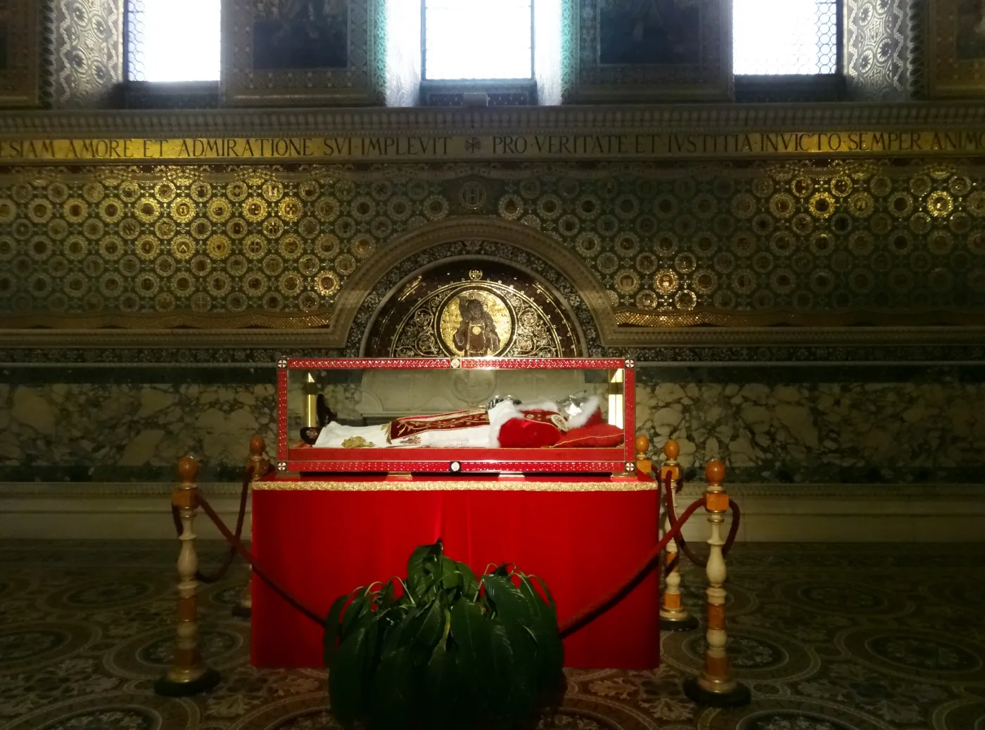 Najdłużej panujący papież. Najkrócej panujący papież. Najmłodszy papież w historii