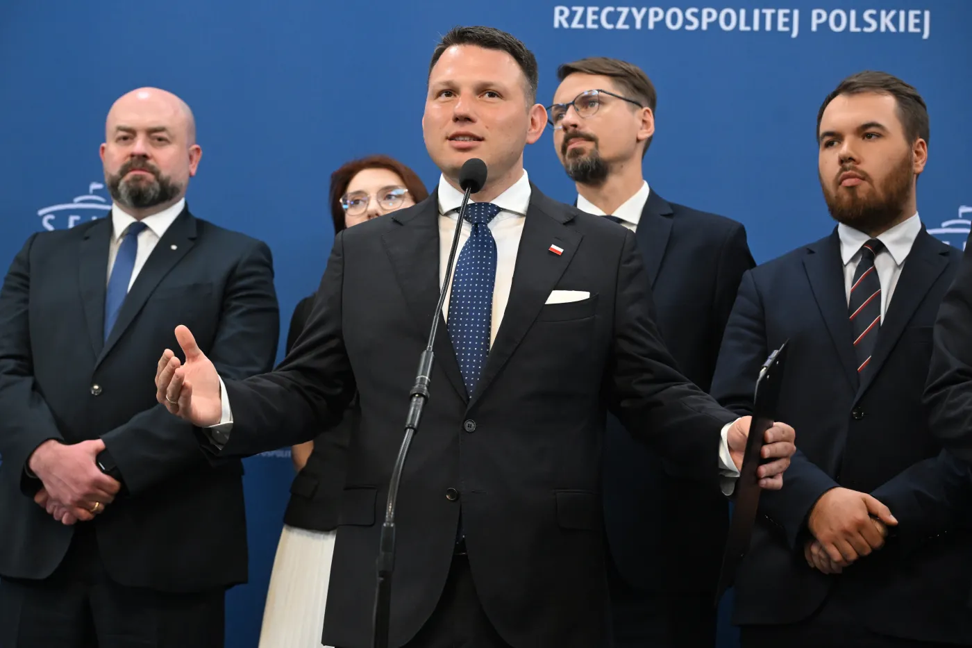 Kogo poprze Mentzen? Lider Konfederacji postawił zaskakujący warunek. Oto reakcja Trzaskowskiego i Nawrockiego