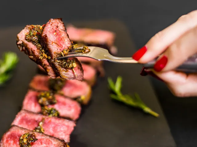 Jedzenie mięsa: za i przeciw