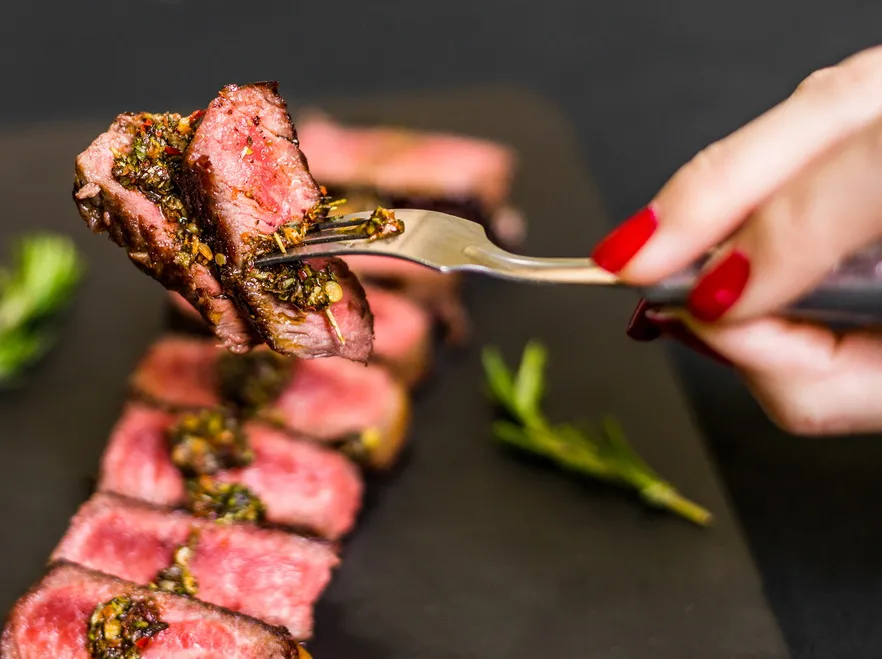 Jedzenie mięsa: za i przeciw