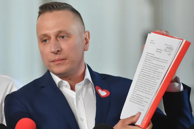 Brejza: Rezygnuję z immunitetu; będę walczyć o prawdę