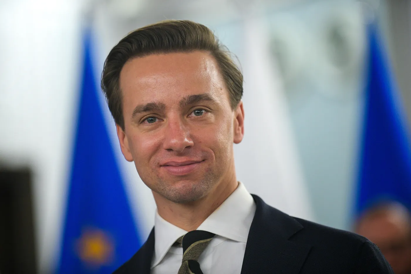 Bosak: Konfederacja nie potrzebuje ludzi głoszących księżycowe teorie