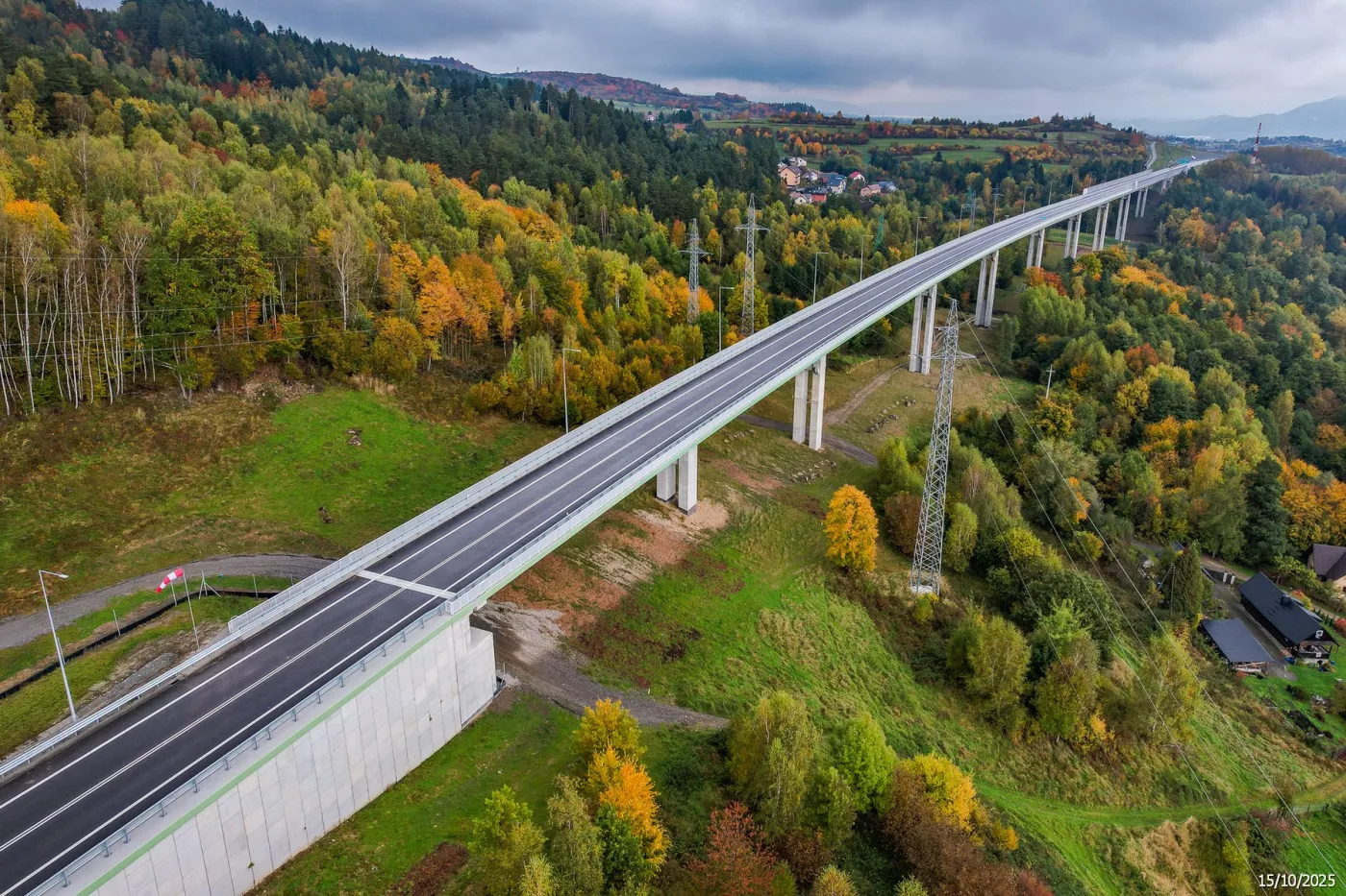 odcinek S1 pomiędzy Milówką a Przybędzą_ estakada