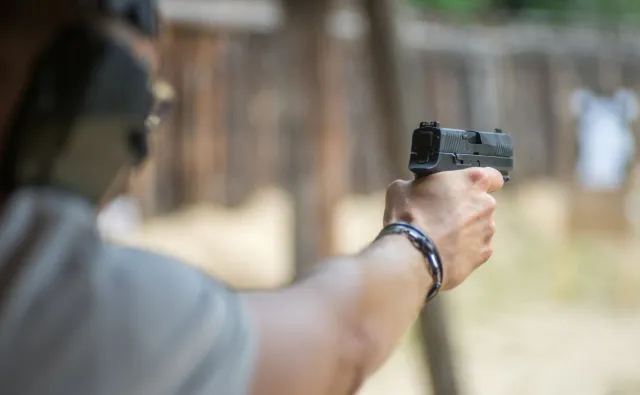 Strzelnica przy każdej uczelni? Nowy projekt PiS