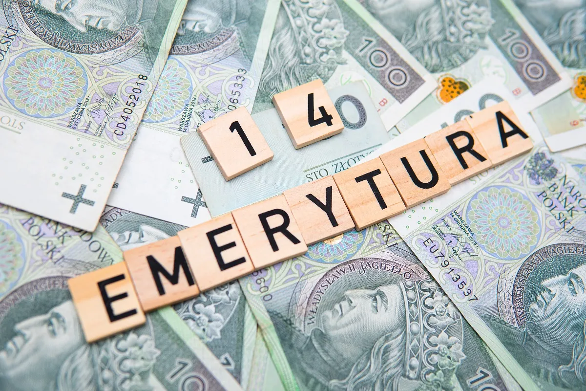 14. emerytura 2025: wcześniejsze przelewy i nawet 213 zł więcej netto dla części seniorów