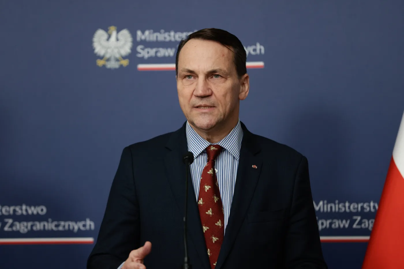 Sikorski alarmuje: kolejne wtargnięcie w polskie niebo. MSZ szykuje protest