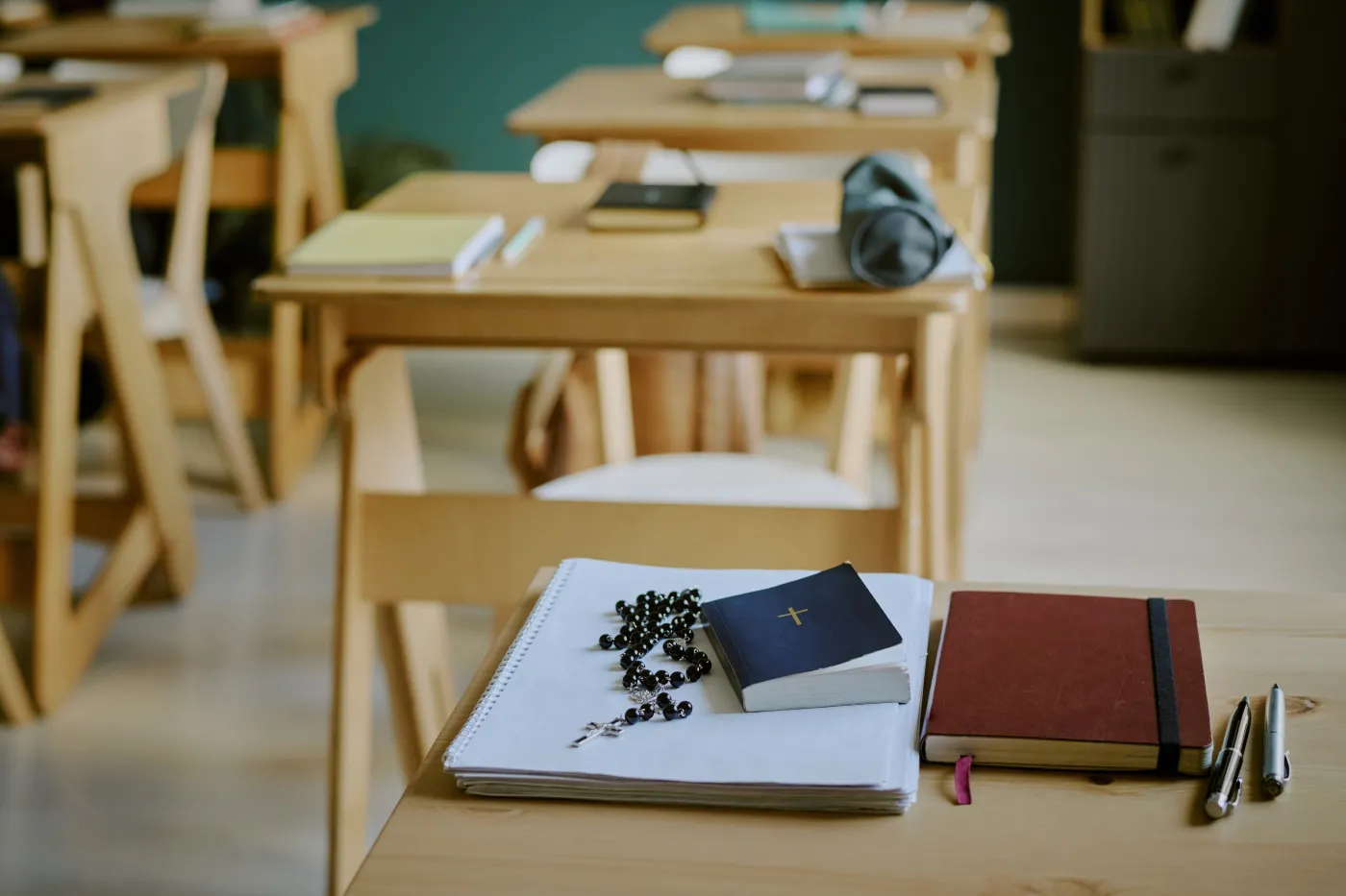 Więcej lekcji religii i powrót oceny z religii do średniej ocen. Sejm zagłosował za!