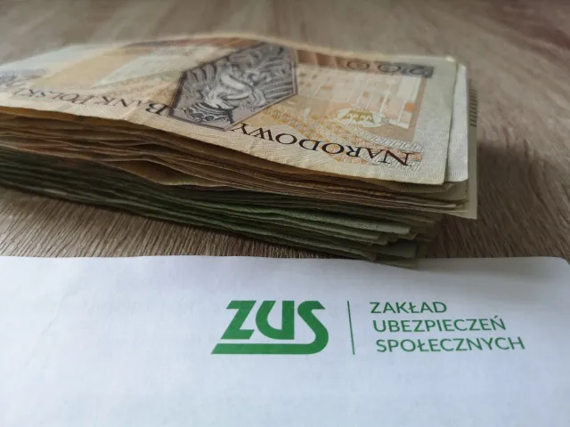 2610,72 zł miesięcznie od marca. Kto dostanie nowe świadczenie z ZUS?