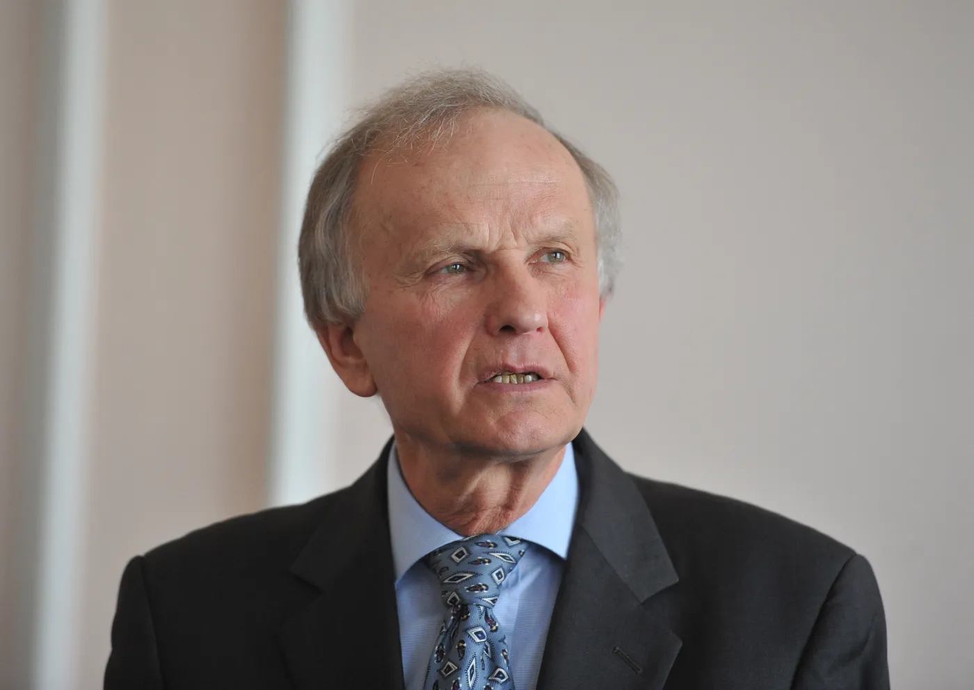 Kołodko: rząd wycofuje się z błędnych decyzji