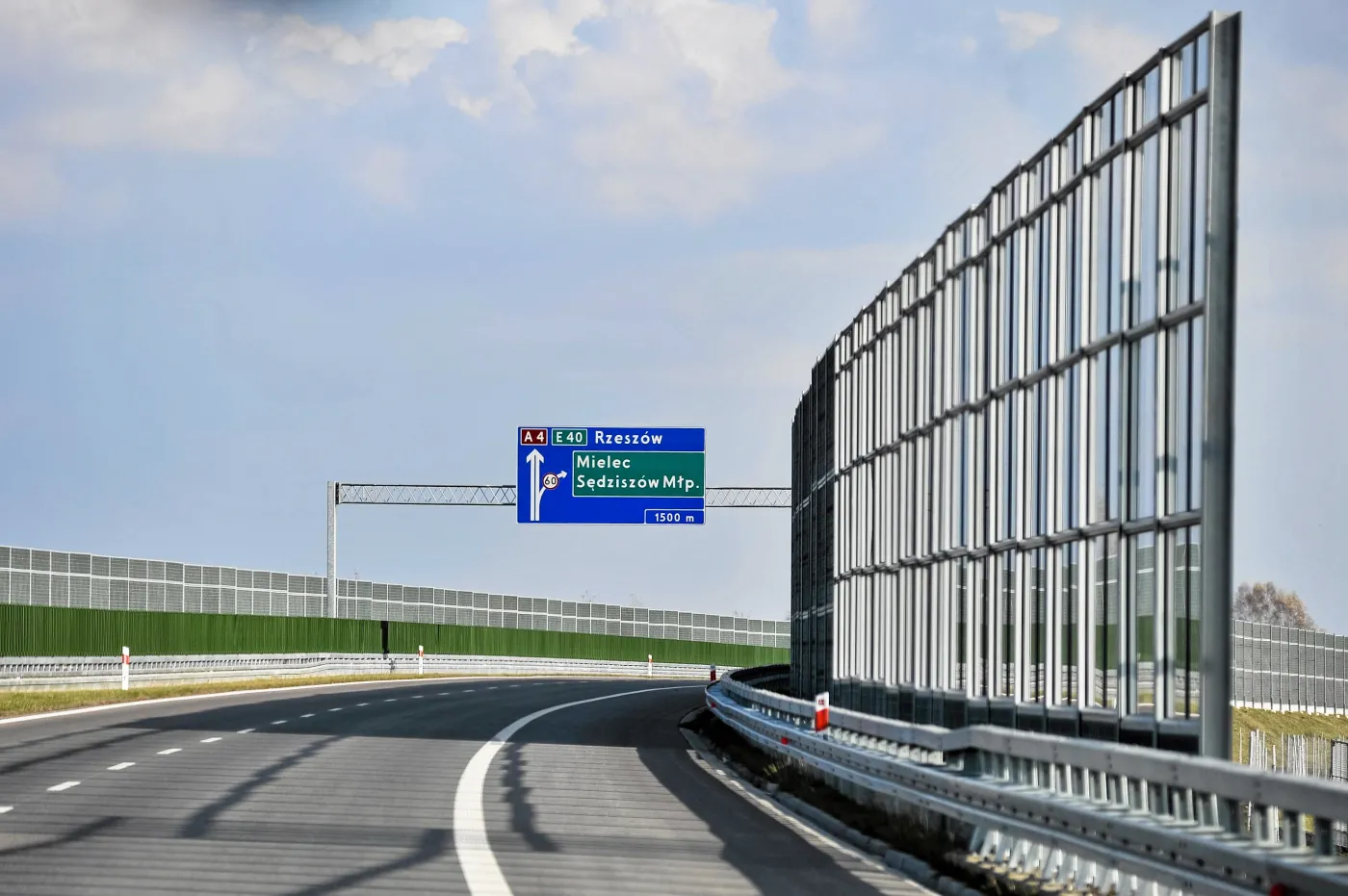Odcinek autostrady A4 pomiędzy Dębicą a Rzeszowem otwarty