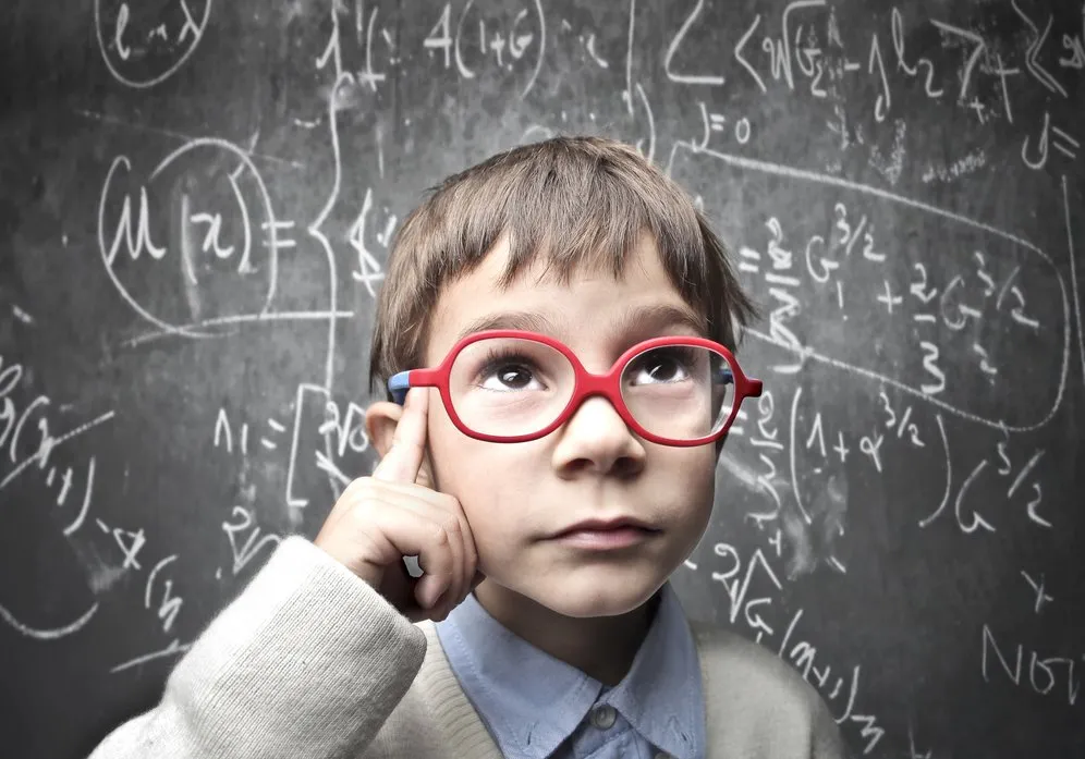 Prymusom dziękujemy: sukces na rynku pracy nie zależy od ocen na świadectwie