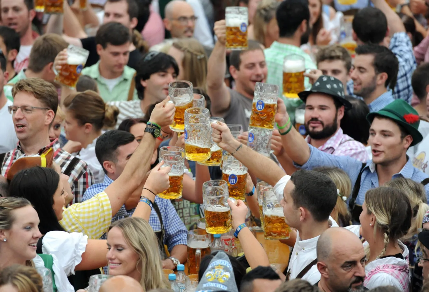 1926333-oktoberfest-2014-9.jpg