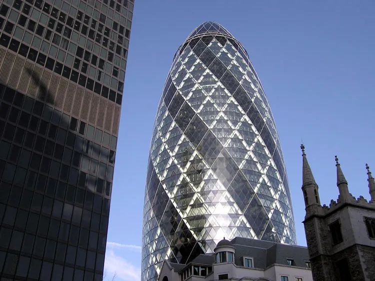 Swiss Re Building, Wielka Brytania