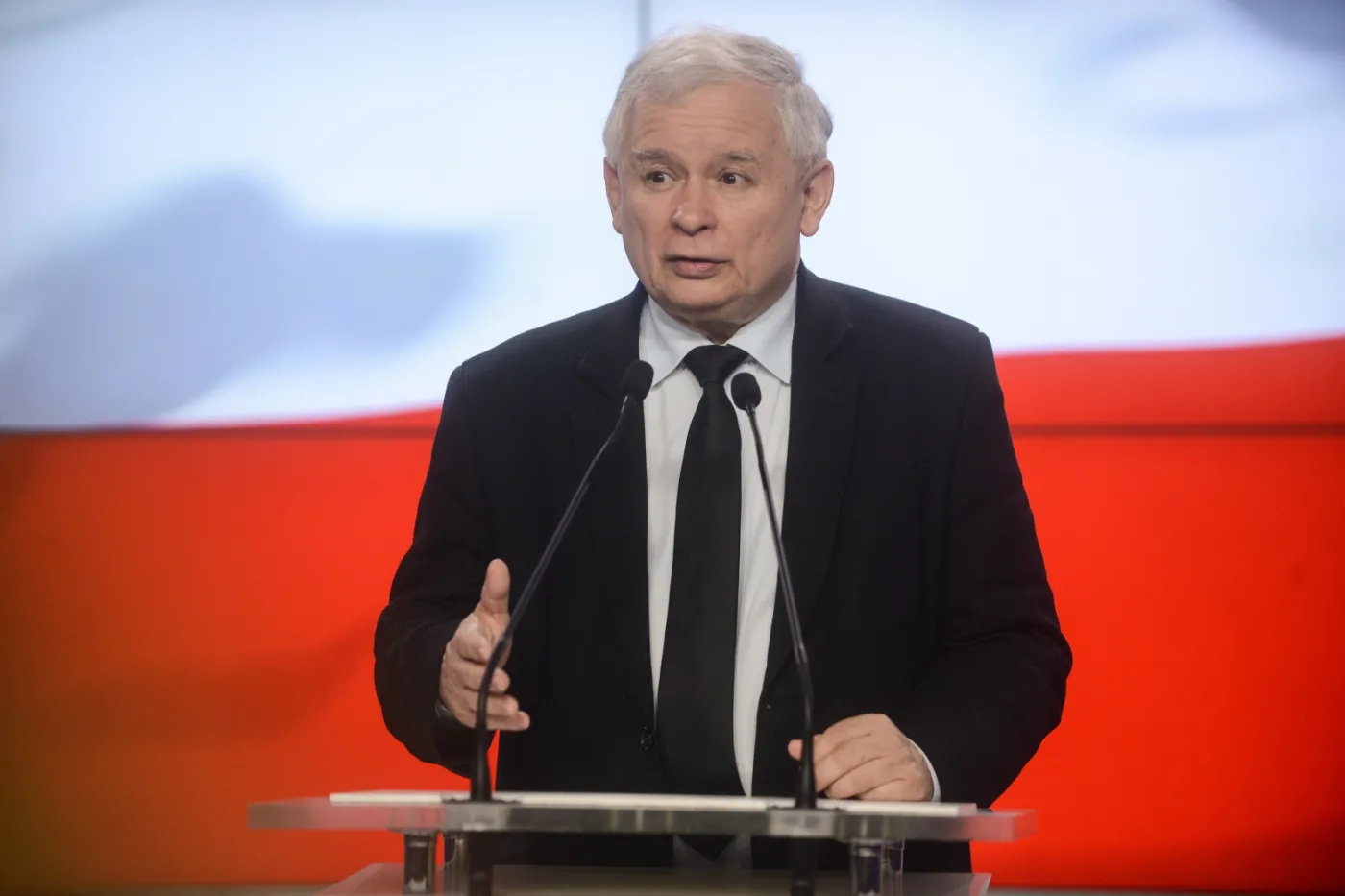 Kaczyński: Nie ma w Polsce pomysłów o referendum. Potrzebujemy nowego traktatu europejskiego