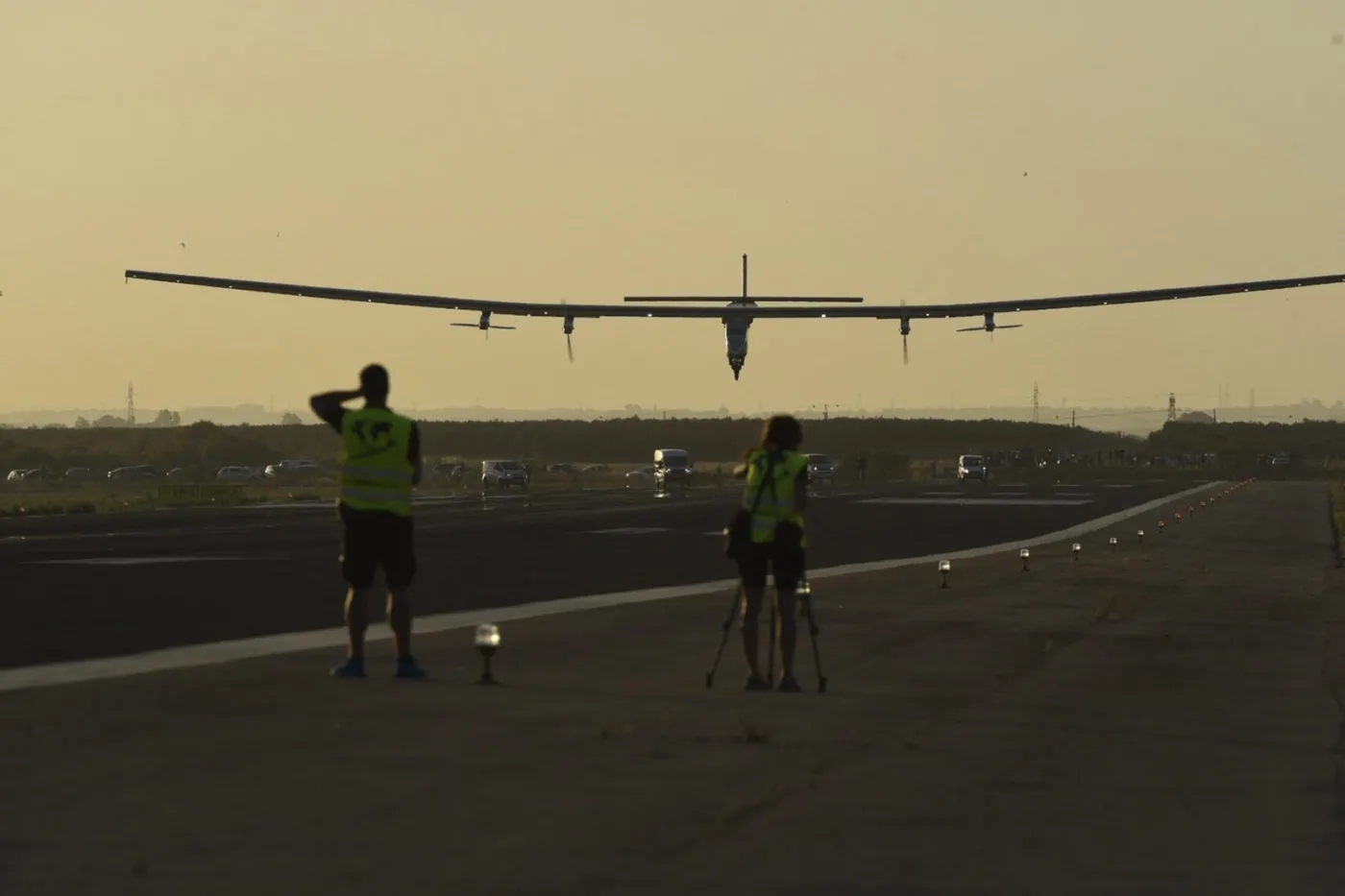 2587344-solar-impulse-ii.jpg