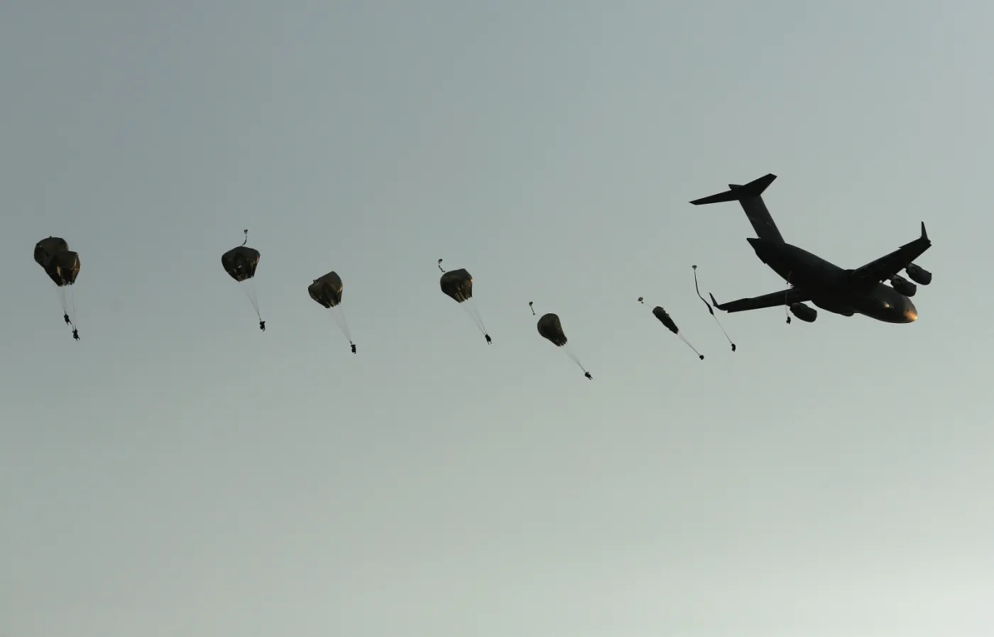 Desant amerykańskich spadochroniarzy w Małopolsce. Zobacz zdjęcia z ćwiczeń