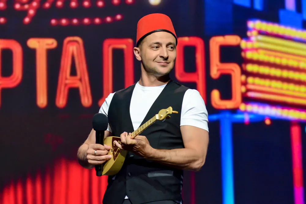 Komunizm, oligarchia, biznes i co dalej? Kto mebluje głowę Zełenskiego