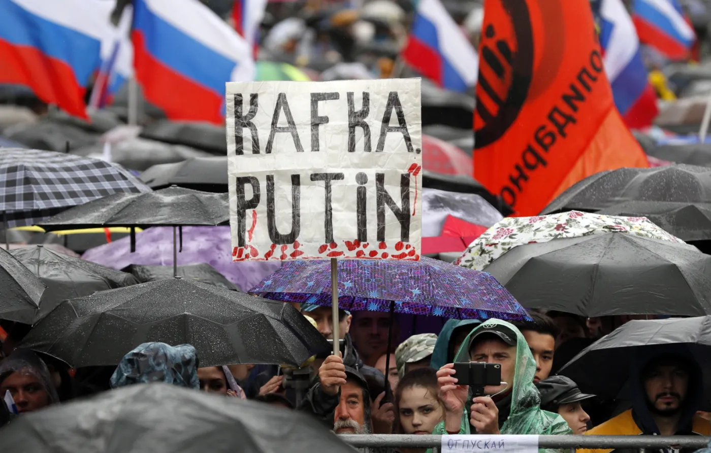 "Za wolność i sprawiedliwość". Około 60 tys. ludzi na demonstracji w Moskwie