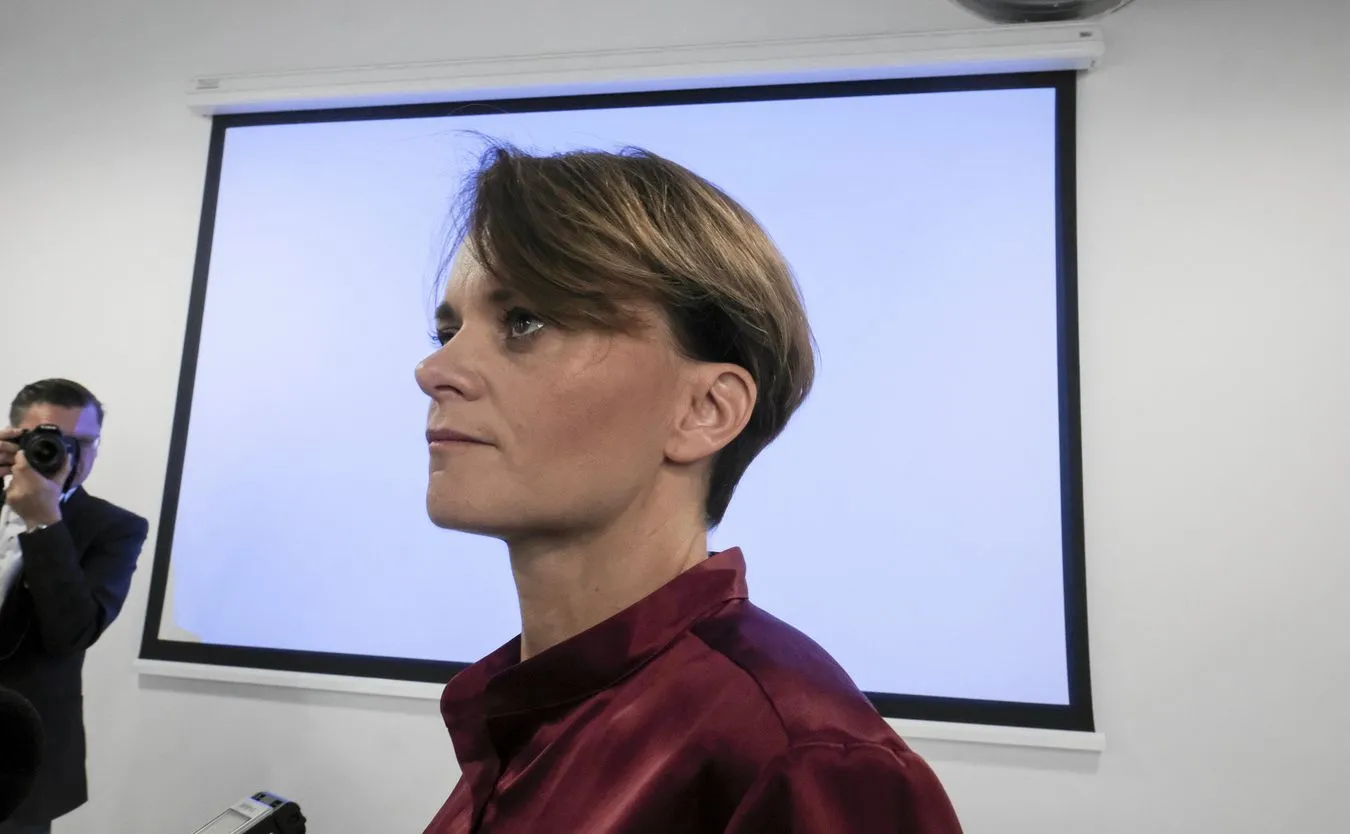 Emilewicz: Nie będzie rekompensat wzrostu cen prądu w 2020 r. Podwyżki rzędu 5-7 proc.